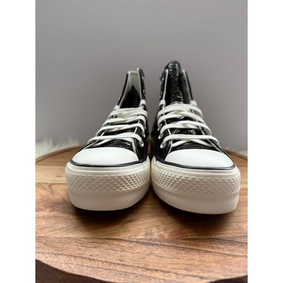 Converse Chuck Taylor Lift Platform Crinkled Leather Women's 7 Black A13384C - Picture 6 of 13
